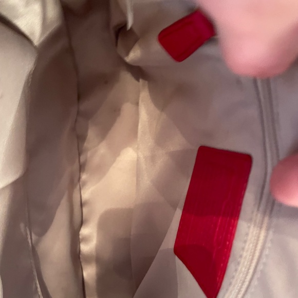 Red Leather Coach Flap Bag with Exquisite Gold Detail - Picture 4 of 6